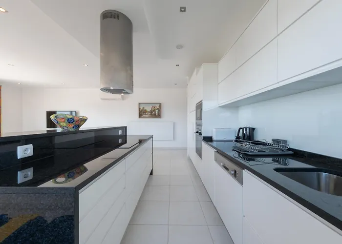 Porto De Mos 69 By Destination Algarve 아파트