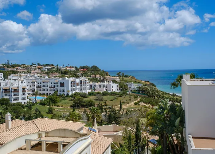 Porto De Mos 69 By Destination Algarve Lagos