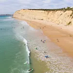 Porto De Mos 69 By Destination Algarve * Λάγος