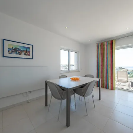 Porto De Mos 69 By Destination Algarve لاغوس