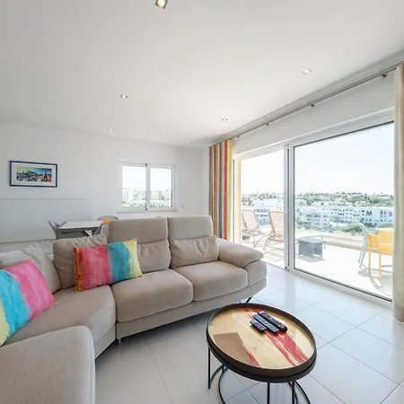 Porto De Mos 69 By Destination Algarve * لاغوس