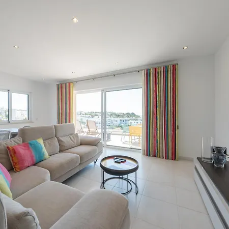 Porto De Mos 69 By Destination Algarve *