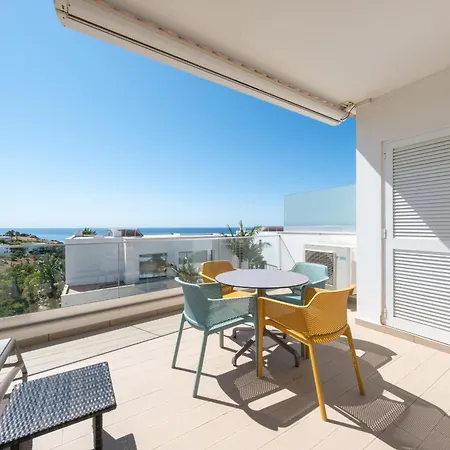 Porto De Mos 69 By Destination Algarve * لاغوس