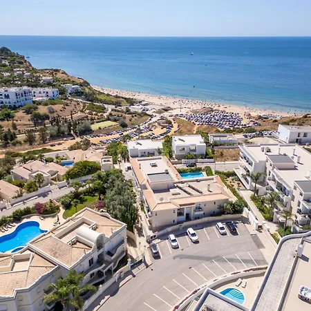 Porto De Mos 69 By Destination Algarve *